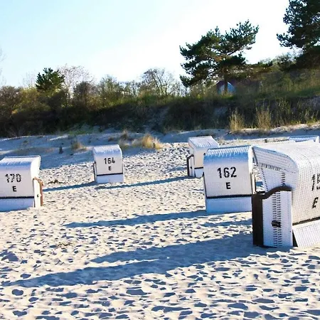 With 3 Bedrooms Nyaraló *