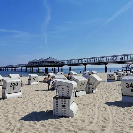 With 3 Bedrooms Nyaraló